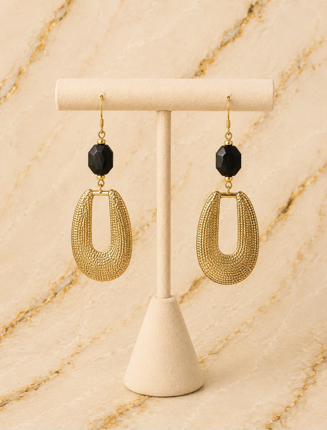 Gilded Horseshoe Drops